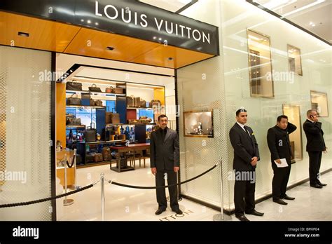 louis vuitton security jobs